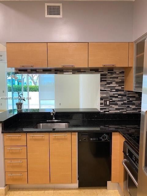 Photo - 31 SE 5th St Unit 1106