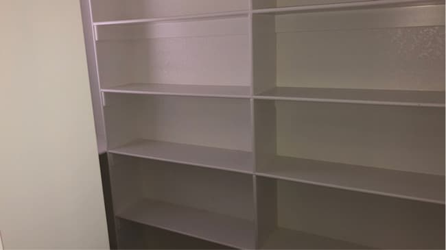 Photo - 750 Hawthorn Way