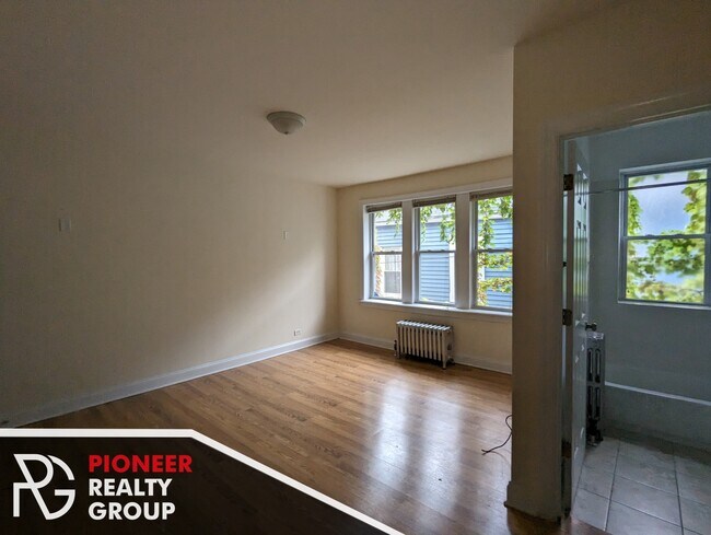 Photo - 2600 N Kimball Ave