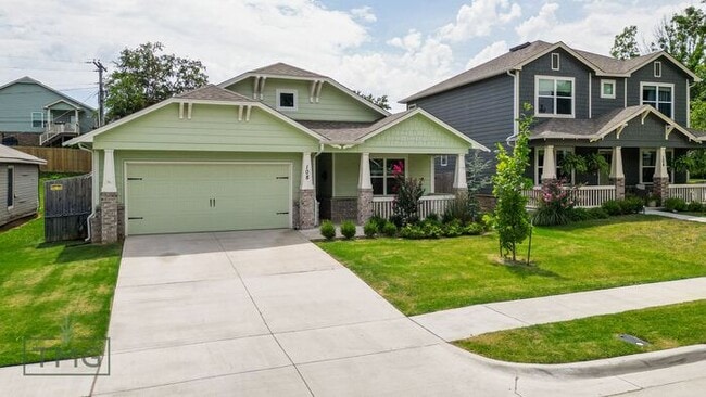 Building Photo - MOVE-IN SPECIAL!! | $1,000 Credit When You... Rental