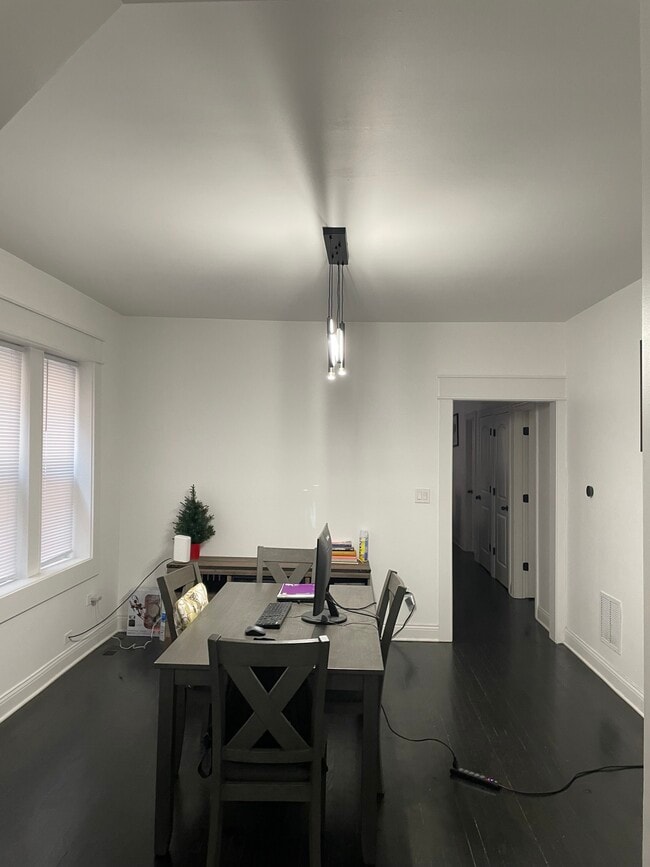 8032 S Sangamon St Unit 1