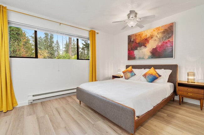 Photo - 5233 188th St SW Unidad ID1337422P