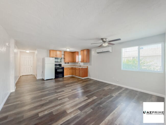 Photo - Inviting 1/1 Phoenix Triplex Unit with Modern Upgrades!