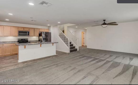 Photo - 1290 N 165th Dr