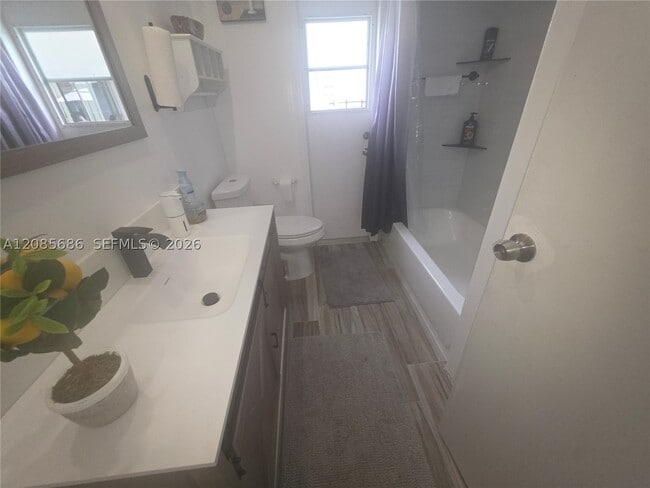 Photo - 9710 NW 24th St