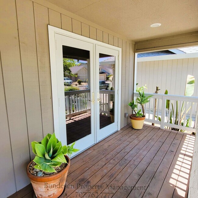 Photo - 1464 Georgia Ct