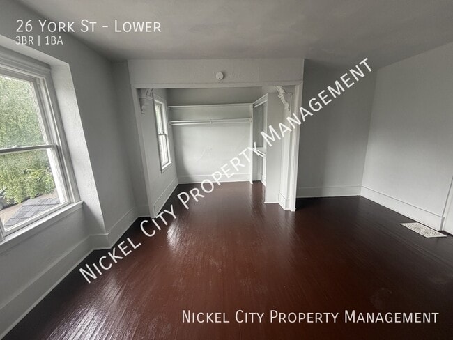 Photo - 26 York St Unit Lower