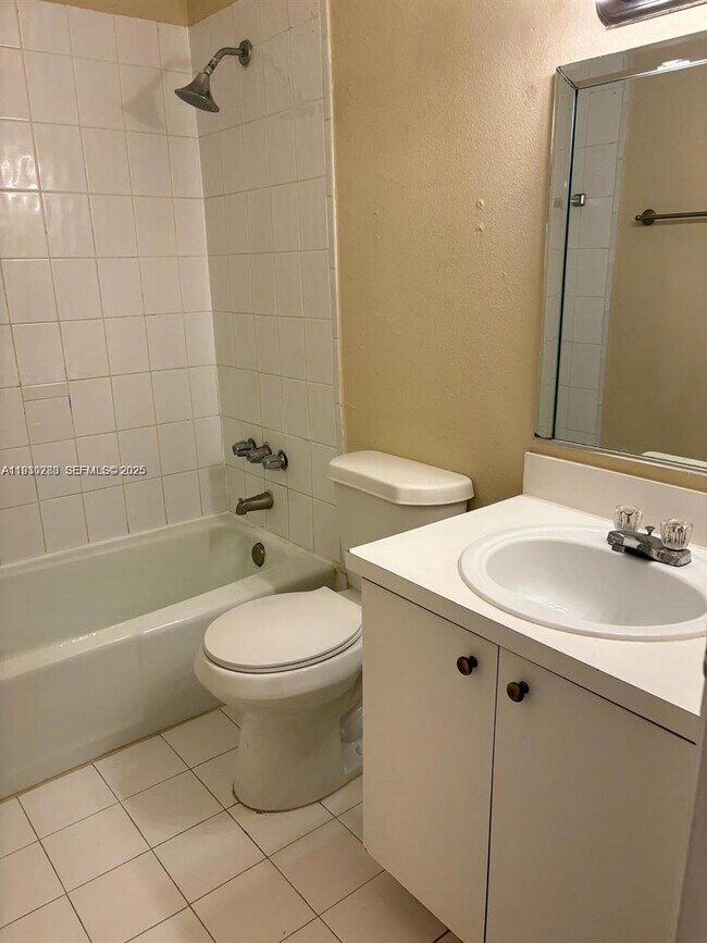 Photo - 18111 NW 68th Ave Unit H201