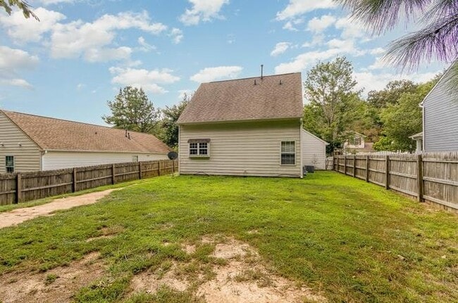 Photo - 3819 Northlake Dr