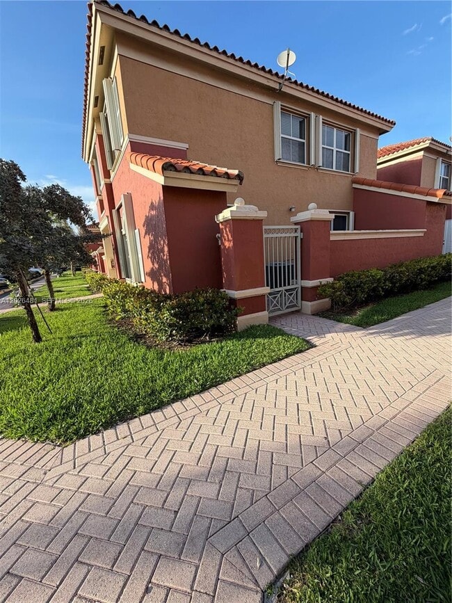 Photo - 6202 NW 115th Pl