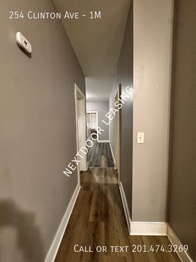Photo - 254 Clinton Ave Unidad 1M