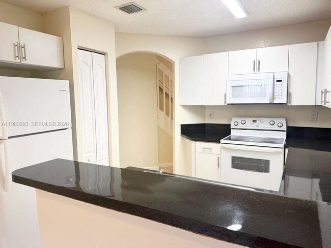 Photo - 14051 SW 120th Ct