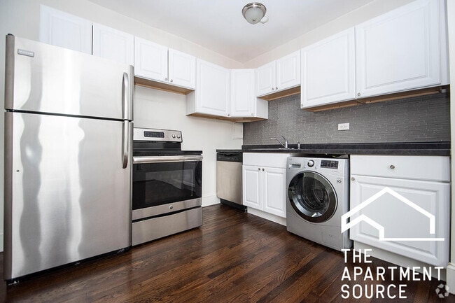 Building Photo - 3345 N Marshfield Ave Unit 102 Rental