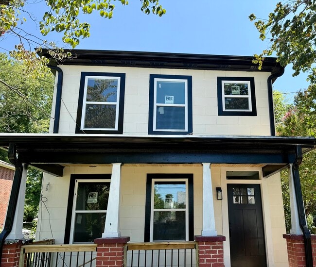 Building Photo - 212 Glover St Rental