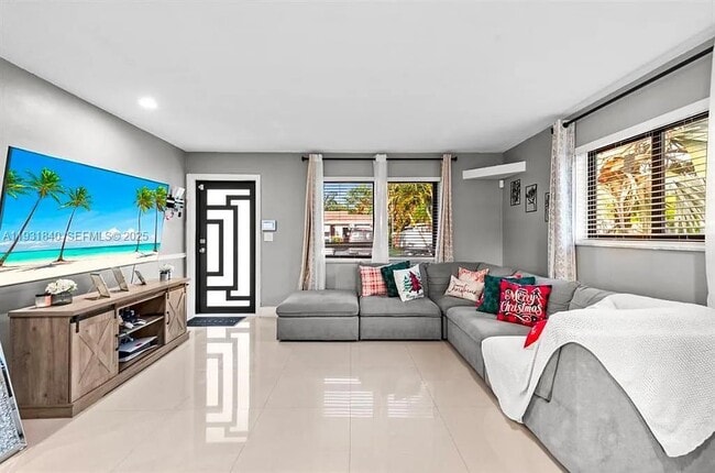 Photo - 5404 NW 25th Ave