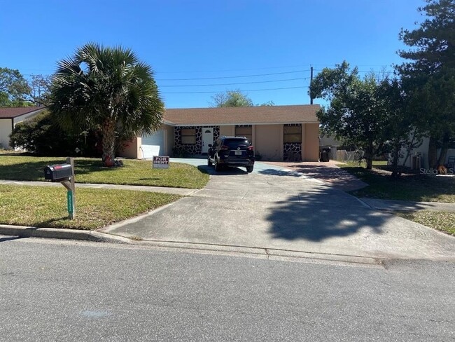 Building Photo - 3733 KITTY HAWK Ave Rental
