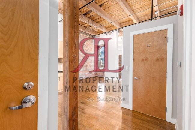 Photo - 150 E Main St Unit Apartment 601