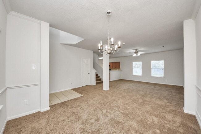 Photo - 6702 Albion Cresent Dr