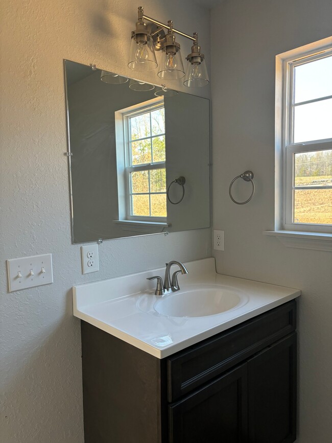 Photo - 168 Rustic Ln