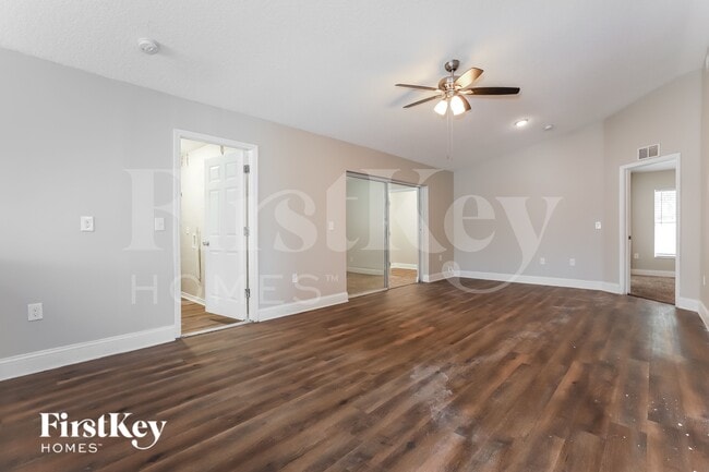 Photo - 3601 N Whittier St