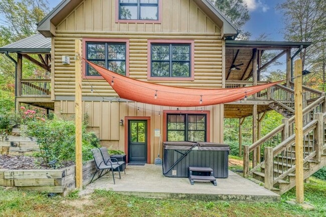 Photo - 111 Watkins Farm Rd