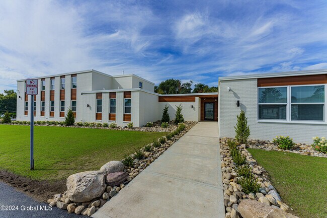 Photo - 9 Laura Dr Unit 210