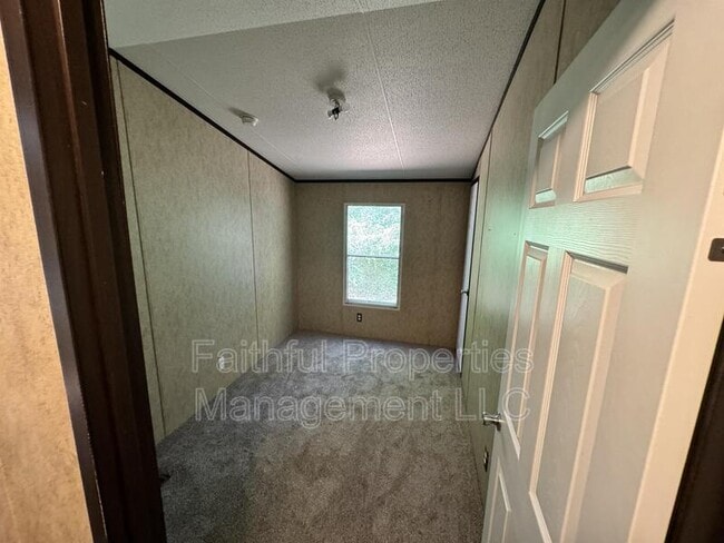 Photo - 10523 Shadow Wood Cir