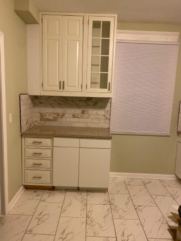 Photo - 14 N Spring St