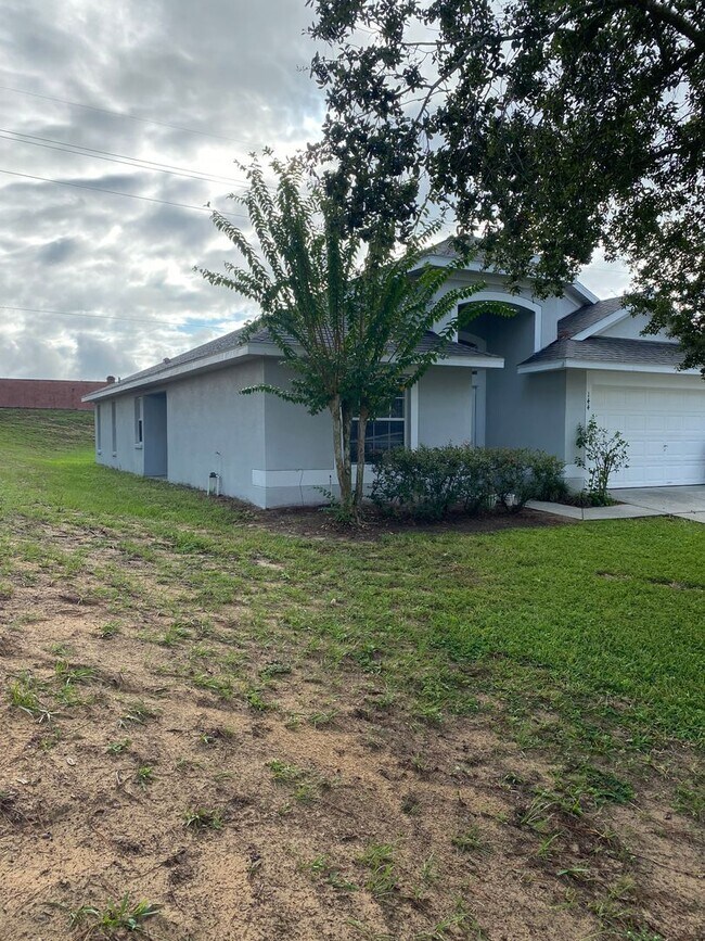 Photo - 144 Birchwood Dr