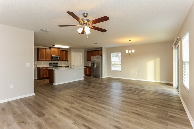 Photo - 6738 Sandle Dr