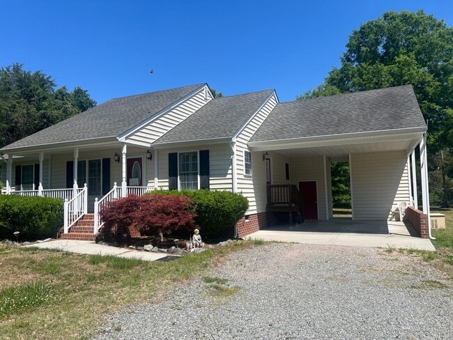 Photo - Rancher on 6.79 Acre Lot