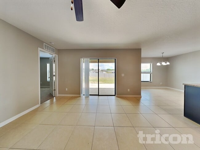 Photo - 1479 Swan Lake Cir