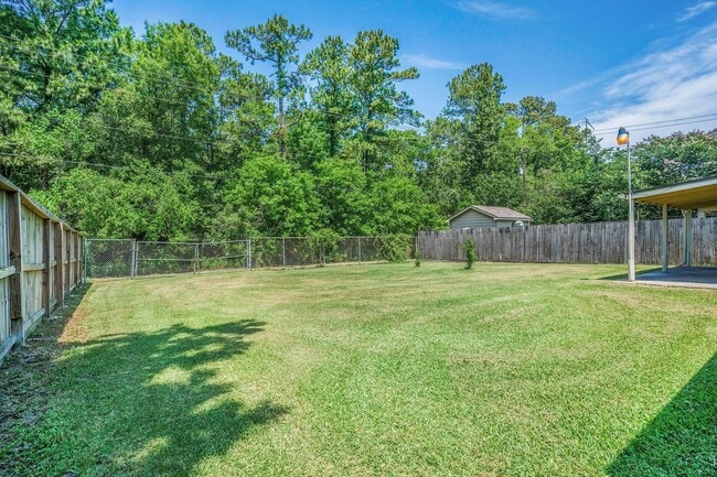 Building Photo - 6319 Hollow Pines Dr