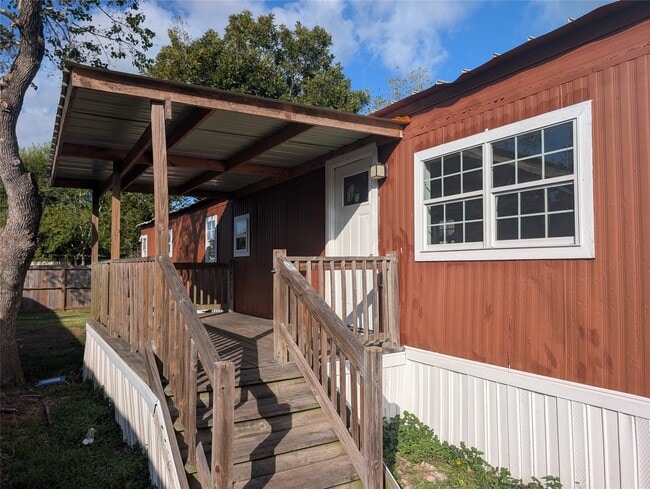 Building Photo - 4120 Avenue O