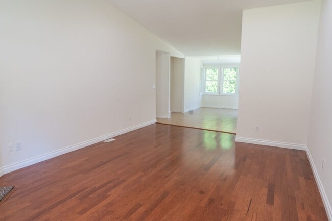 Photo - 25218 SE 31st Pl