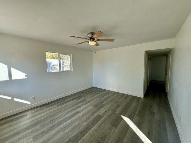 4577 N Palo Verde Ln