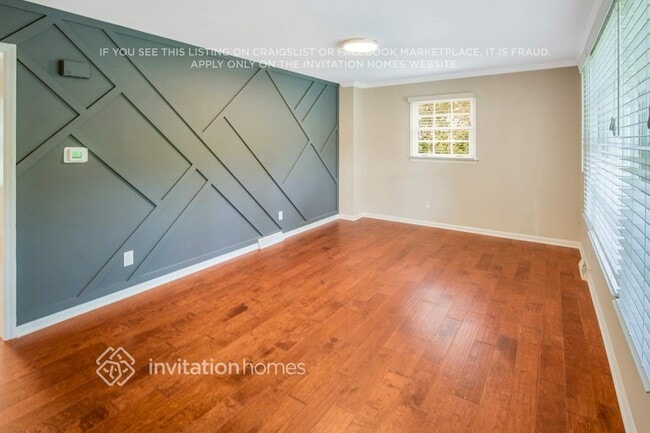 Photo - 929 Eaglewood Ave