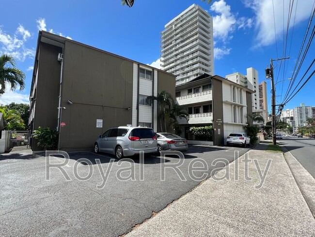 Building Photo - 1335 Wilder Ave Unit #304