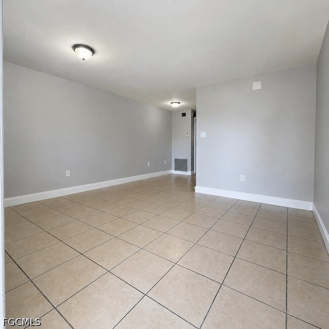 Building Photo - 3304 Edgewood Ave