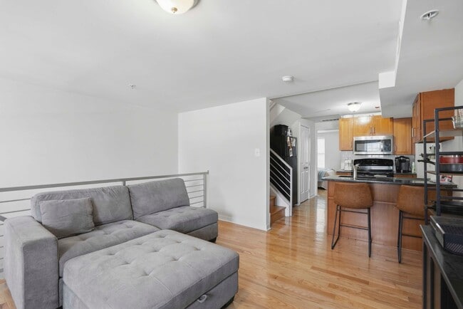 Photo - 520 S 4th St