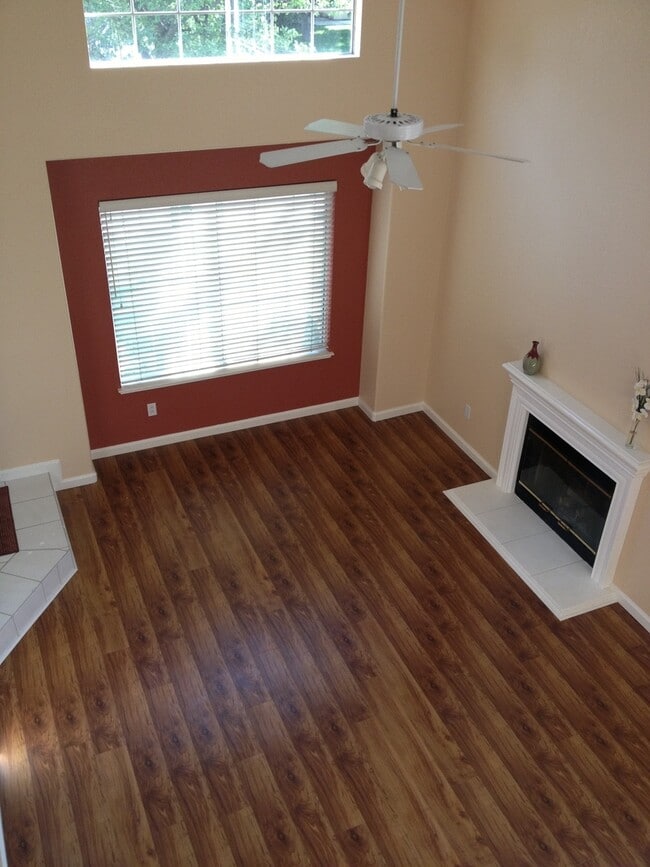 Photo - Home on quiet street in Roseville off Foothills Blvd