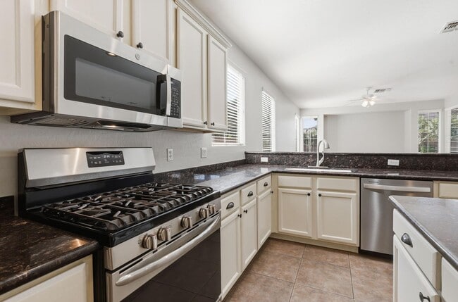 Photo - 3565 E Vaughn Ct