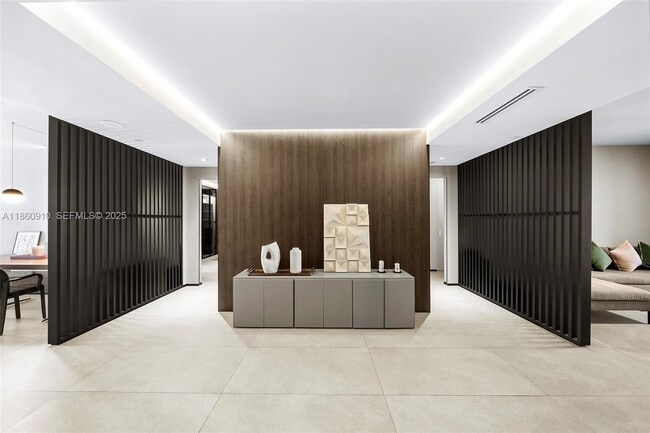 Photo - 785 Crandon Blvd Unit 303