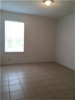 Photo - 1108 E Red Cedar Cir