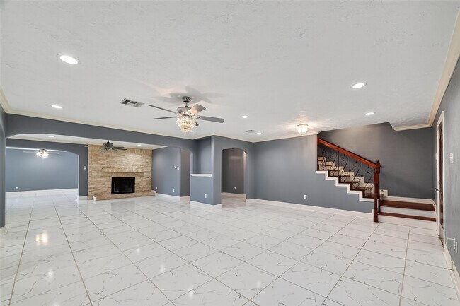 Photo - 4901 Burning Tree Dr