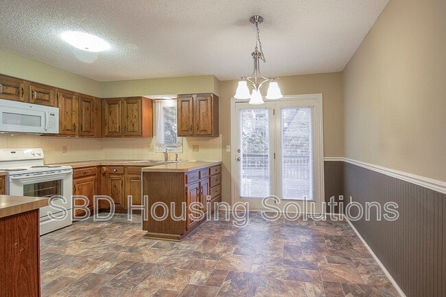 Photo - 2806 N Walrond Ave