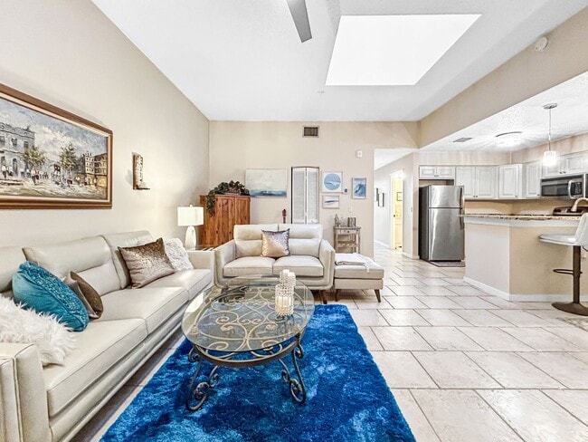 Photo - Modern Condo Living by Mirror Lake – Downtown St. Pete! 2bed | 2bath Unit 117