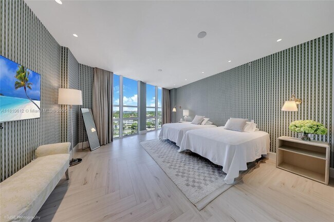 Photo - 10225 Collins Ave Unidad 604