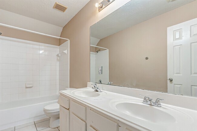 Photo - 7027 Atasca Creek Dr