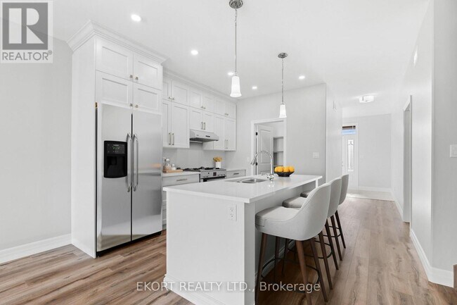 Photo - 156 Appledene Dr